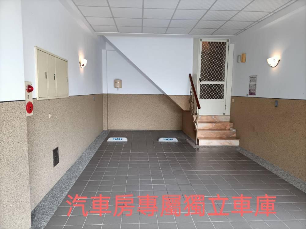 御花園商務旅舘虎尾舘-金花園汽車旅舘066 Μοτέλ Huwei Εξωτερικό φωτογραφία
